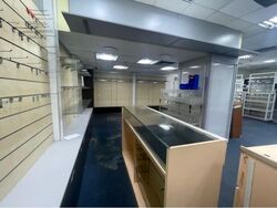 Sim Lim Tower (D8), Shop House #486255511
